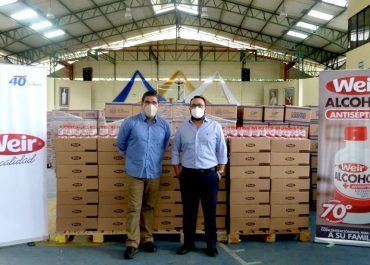 Laboratorio Weir realizó donación de alcohol antiséptico al Municipio de Guayaquil