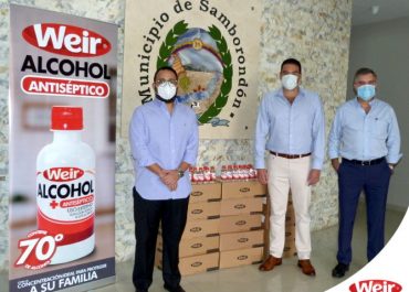 Laboratorio Weir realizó donación de alcohol antiséptico al Municipio de Samborondón